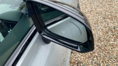 Volvo V60 2.0 B4P Plus Dark 5dr Auto [7 speed] Petrol Estate